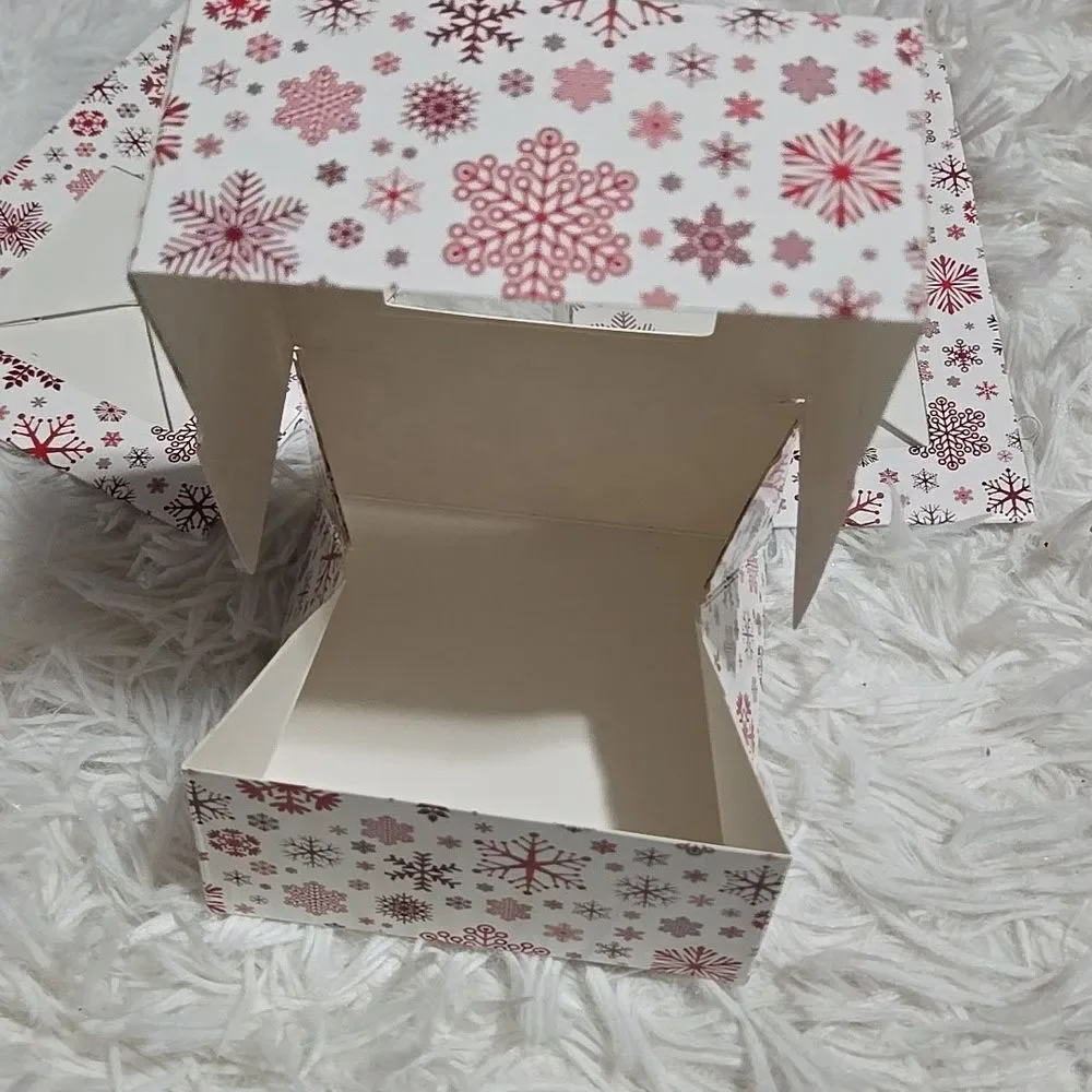 Festive Snowflake Gift Boxes 3 Red White Clear Window Mini